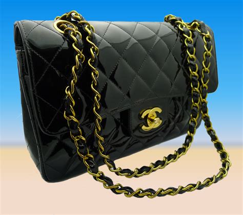 schwarze chanel tasche|chanel taschen neue kollektion.